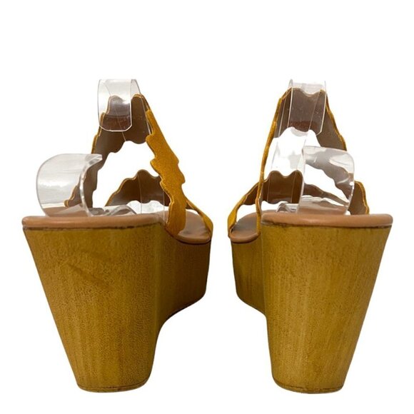 Matisse Charlie Scalloped Yellow Suede Chunky Platform Wedge Sandals, Size 10 - Picture 9 of 14